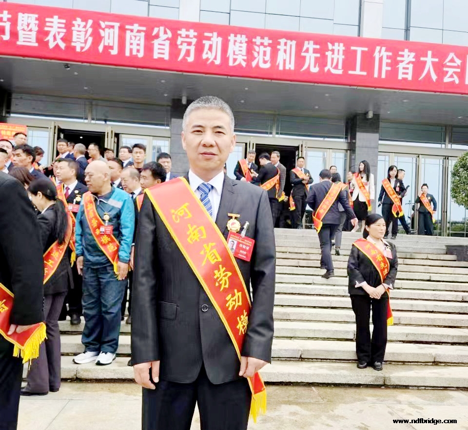 陶云峰.jpg